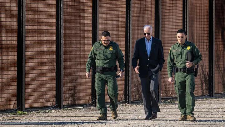 Arrests of eight ISIS-tied migrants should be wake-up call for Biden on border crisis, senator says