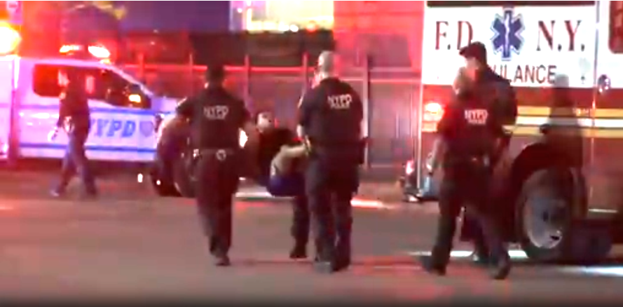 Illegal immigrant from Venezuela shoots 2 NYC police officers during foot chase in Queens, authorities say | Fox News