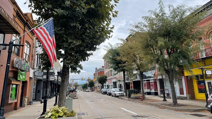 Haitian migration roils town in key battleground state with signs of pro-Trump support on the rise